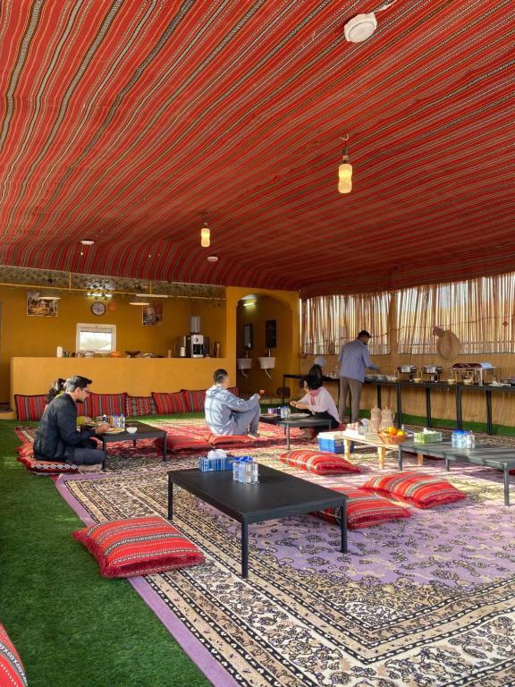 Dining tent