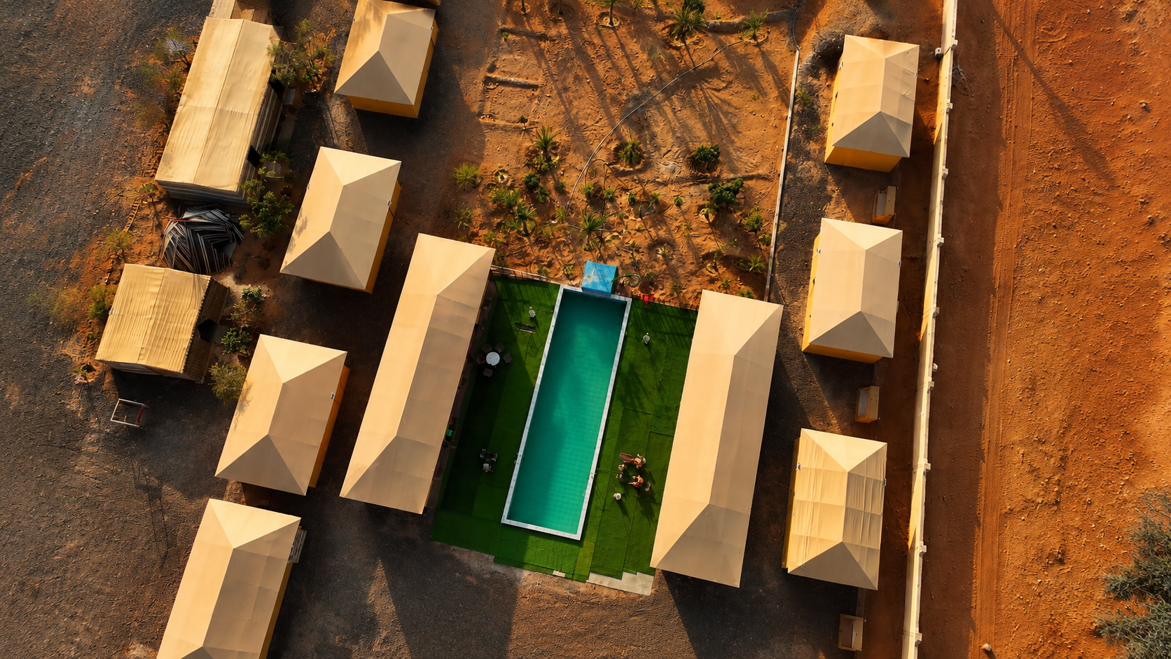 Sand Camp Oman desert resort with pool in Bidiyah